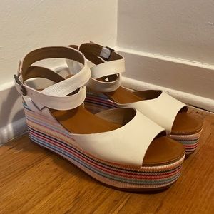 Lucky Brand Rainbow Sandal